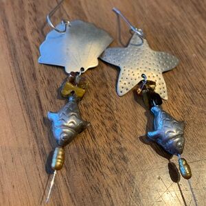 Sterling silver Starfish and Shell Earrings, vintage, fun, 2 1/2 in drop, beach